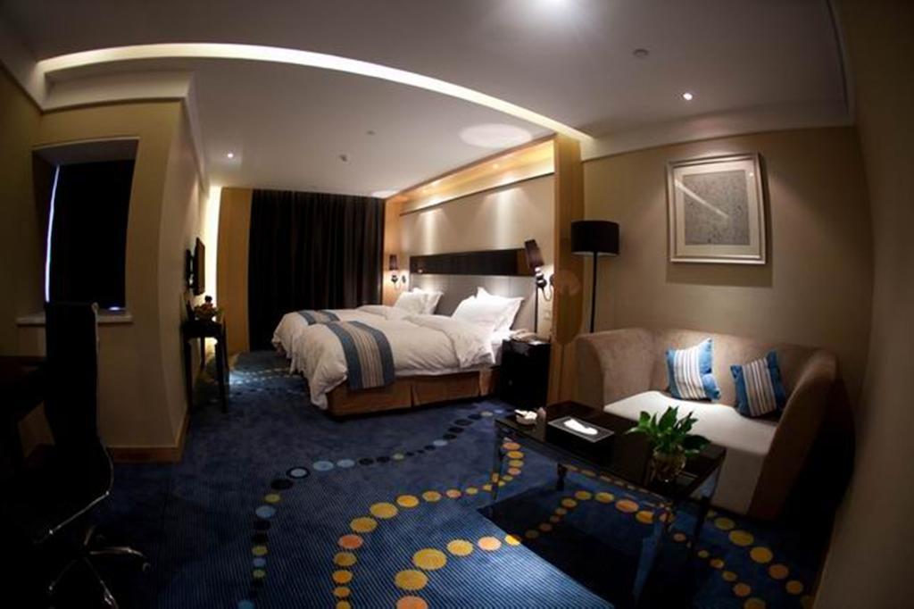 Nanchang Grand Skylight Hotel Kaimei חדר תמונה